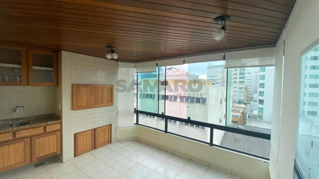 Apartamento 3 Dormitórios