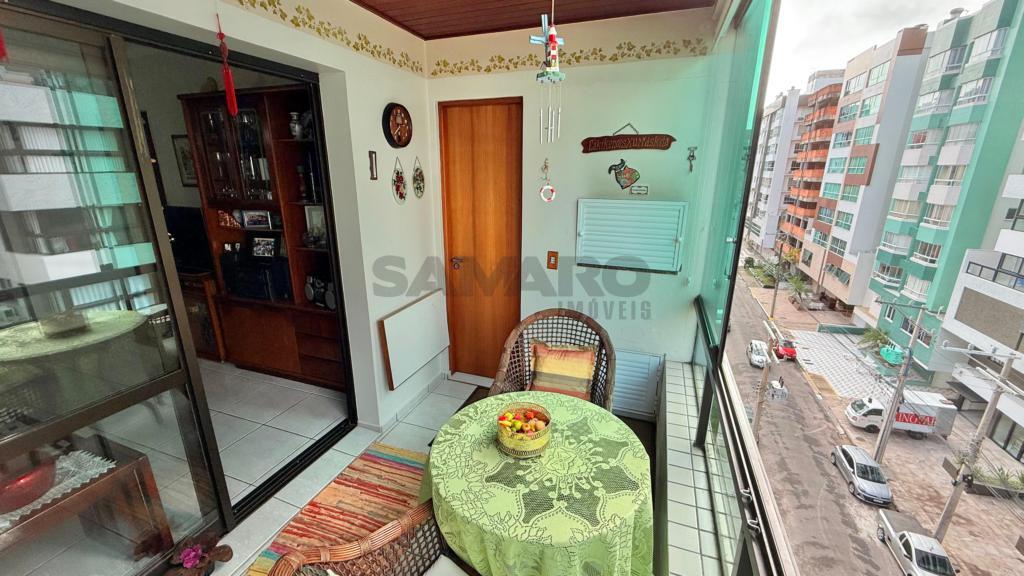 Apartamento 3 Dormitórios