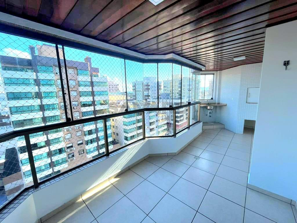 Apartamento 3 Dormitórios