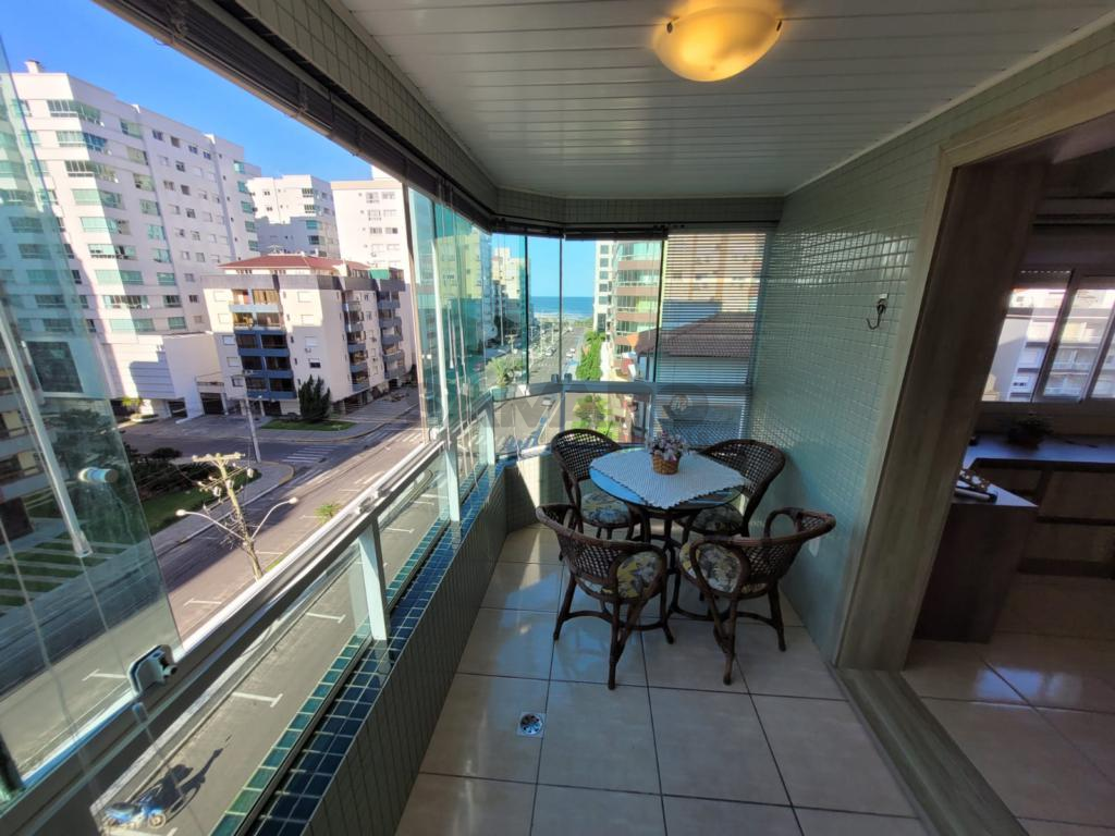 Apartamento 3 Dormitórios