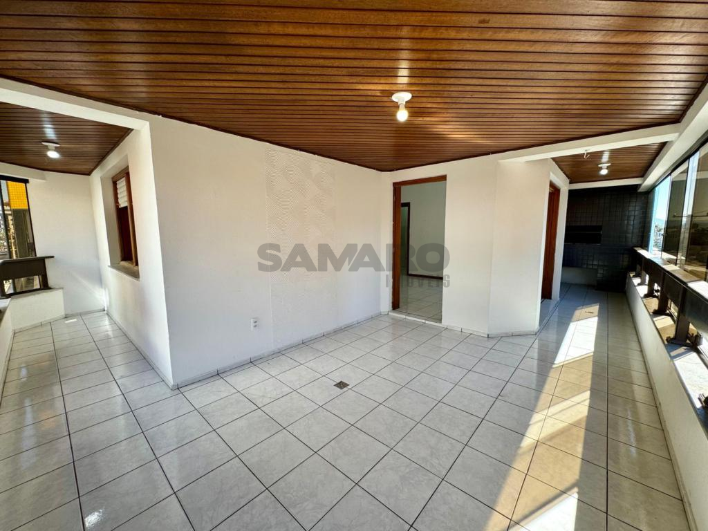 Apartamento 3 Dormitórios